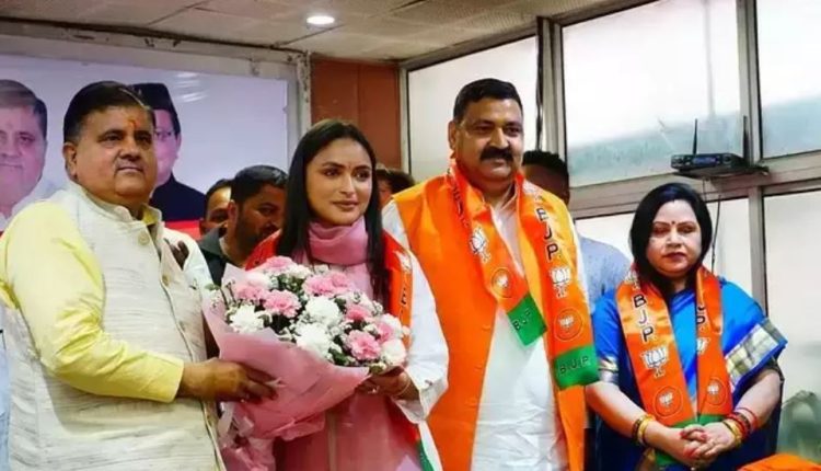 Former minister's daughter-in-law Anukriti Gusain and Gangwar family join BJP, resigned before Lok Sabha elections