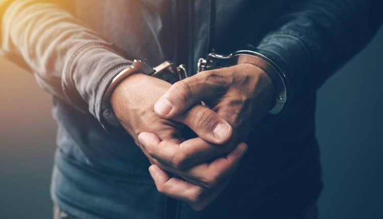 Principal of Kendriya Vidyalaya Haridwar arrested red-handed taking bribe, CBI took action