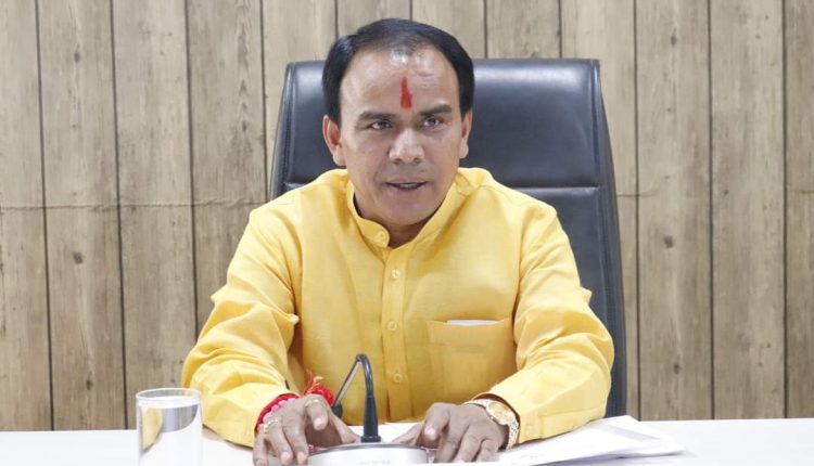 Health Minister Dr. Dhan Singh